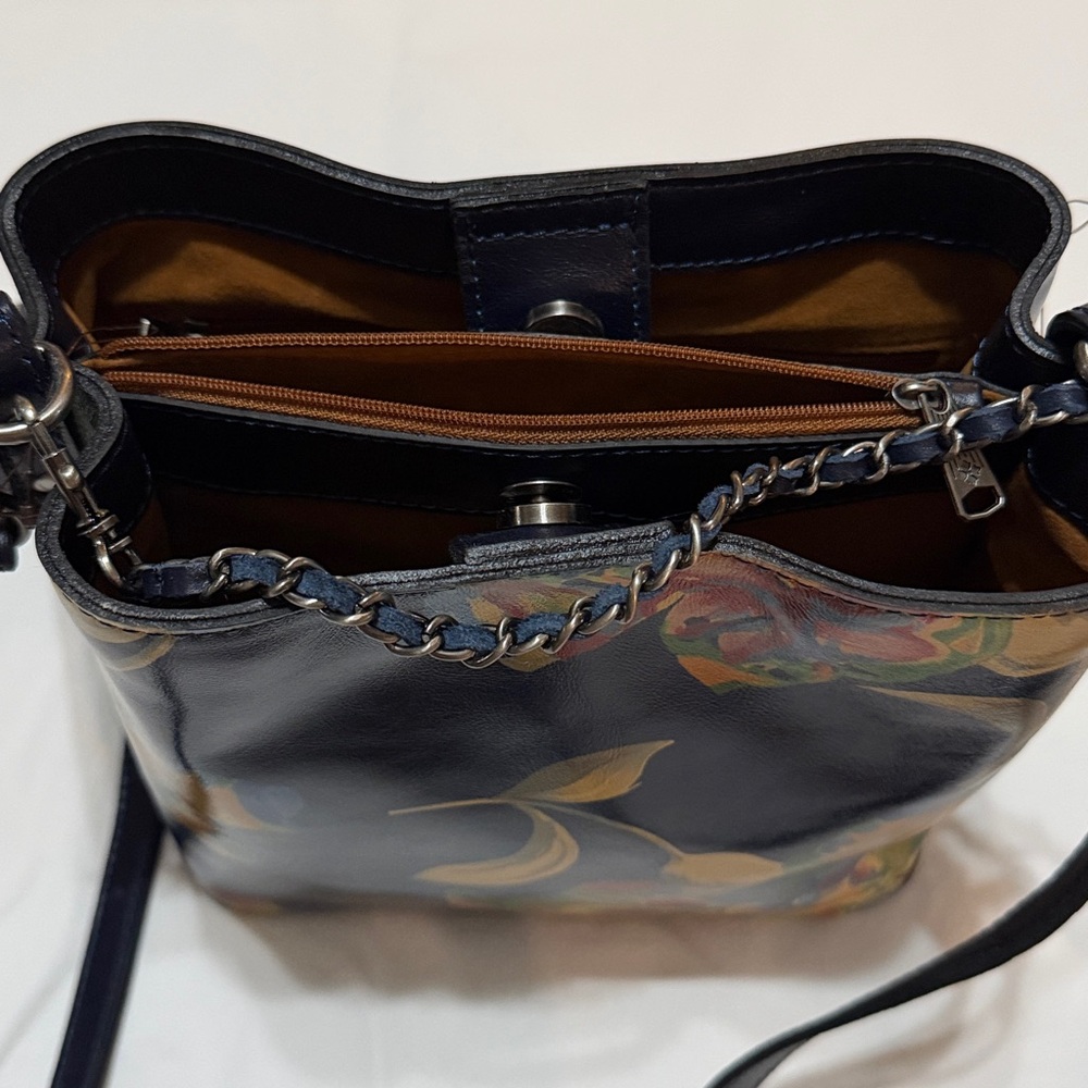 Patricia Nash Le Fleur Leather Ledra Bucket Crossbody Bag Chain-Shoulder NWT - Picture 6 of 11